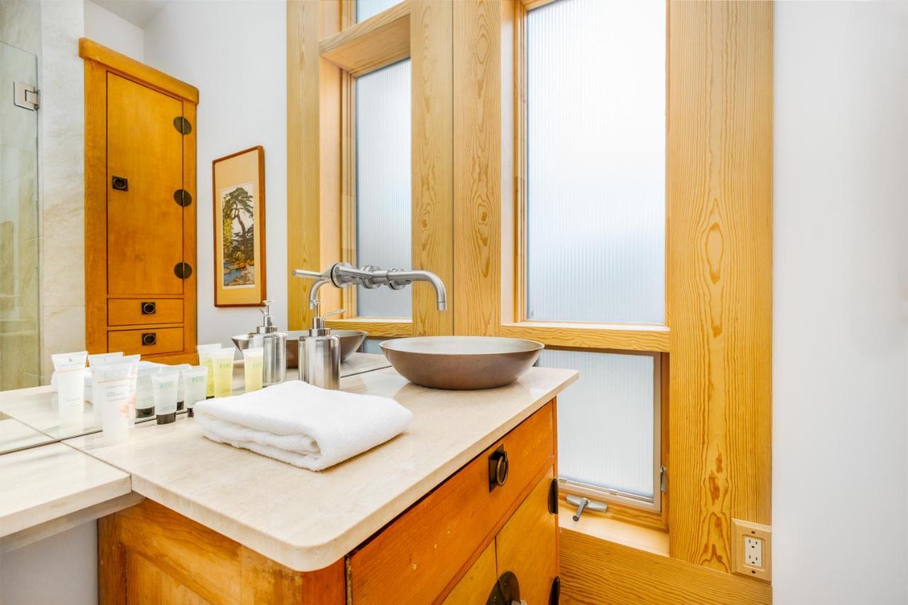 Downtown Oceanview Luxury Home Anchorage Exteriör bild