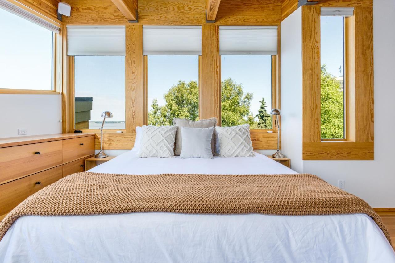 Downtown Oceanview Luxury Home Anchorage Exteriör bild